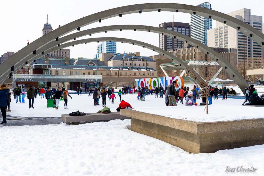 Street photography is fast and easy with a 35mm prime