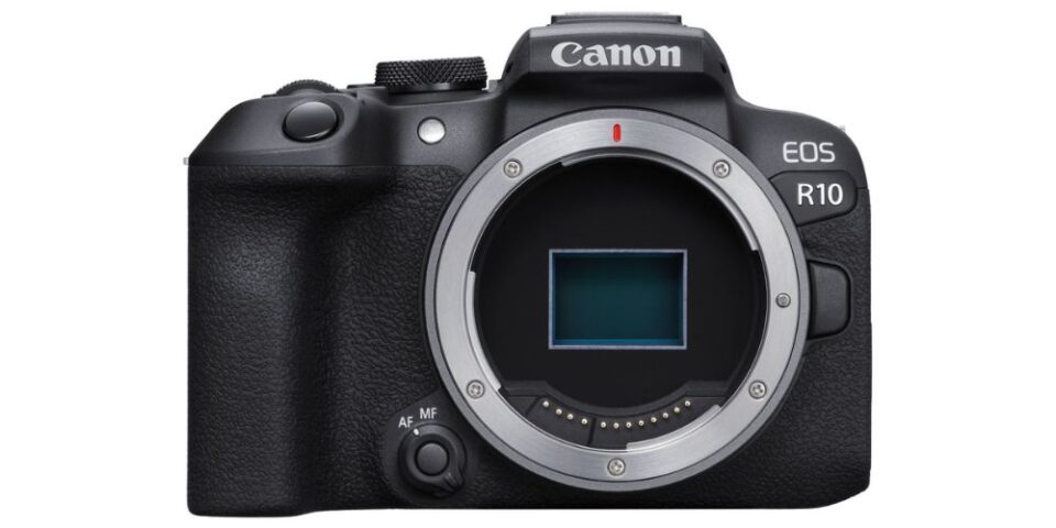 Canon EOS R10