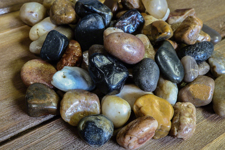 Using the Canon EF-M 28mm with MacroLite Active in Close-up Mode