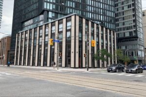 Henry's Toronto Storefront