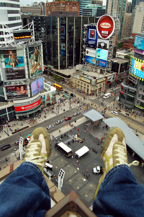 Freaktography Photography - Two Feet Squared